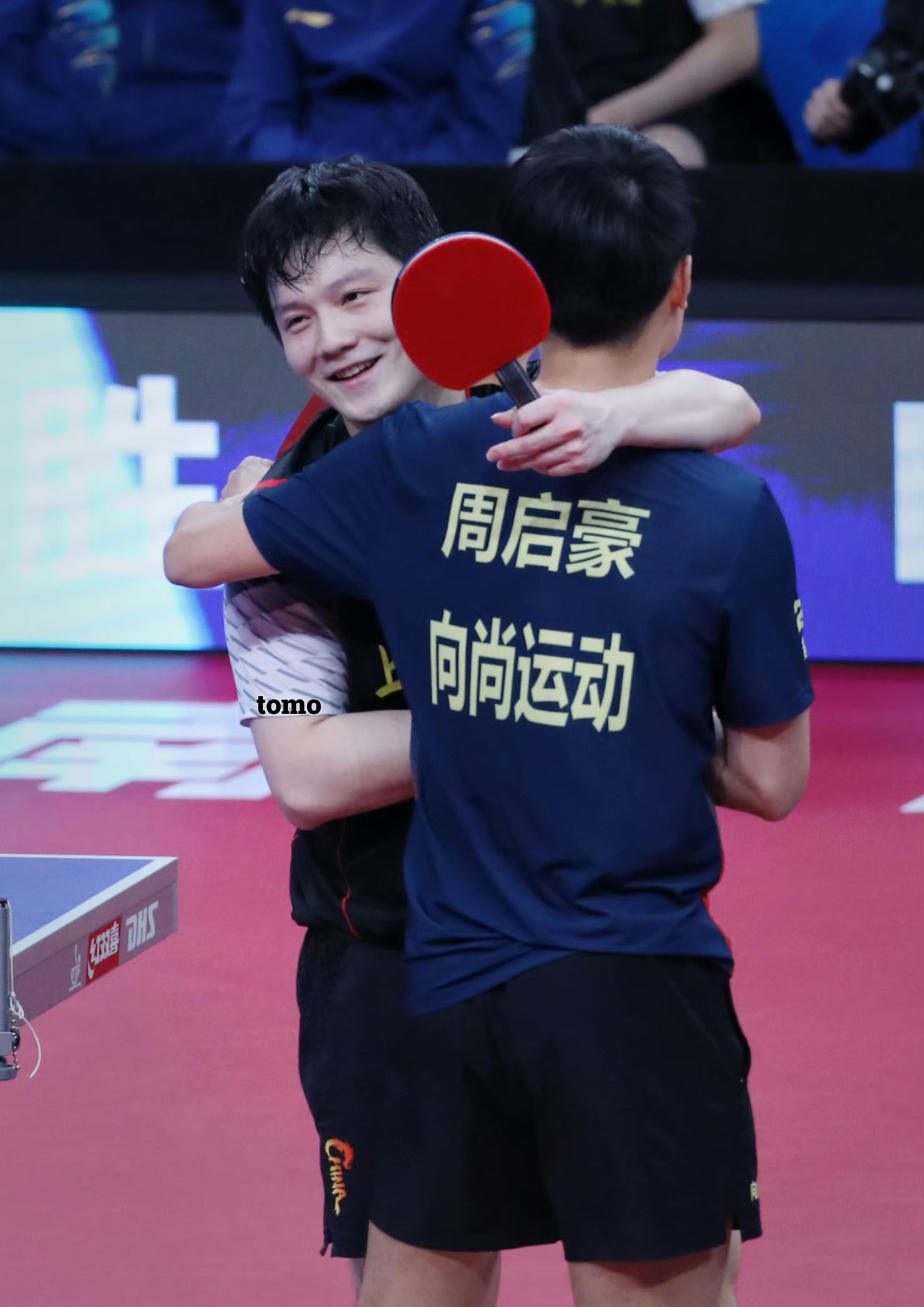 德国队力克瑞典队,樊振东惊艳四座 德国队力克瑞典队,樊振东惊艳四座