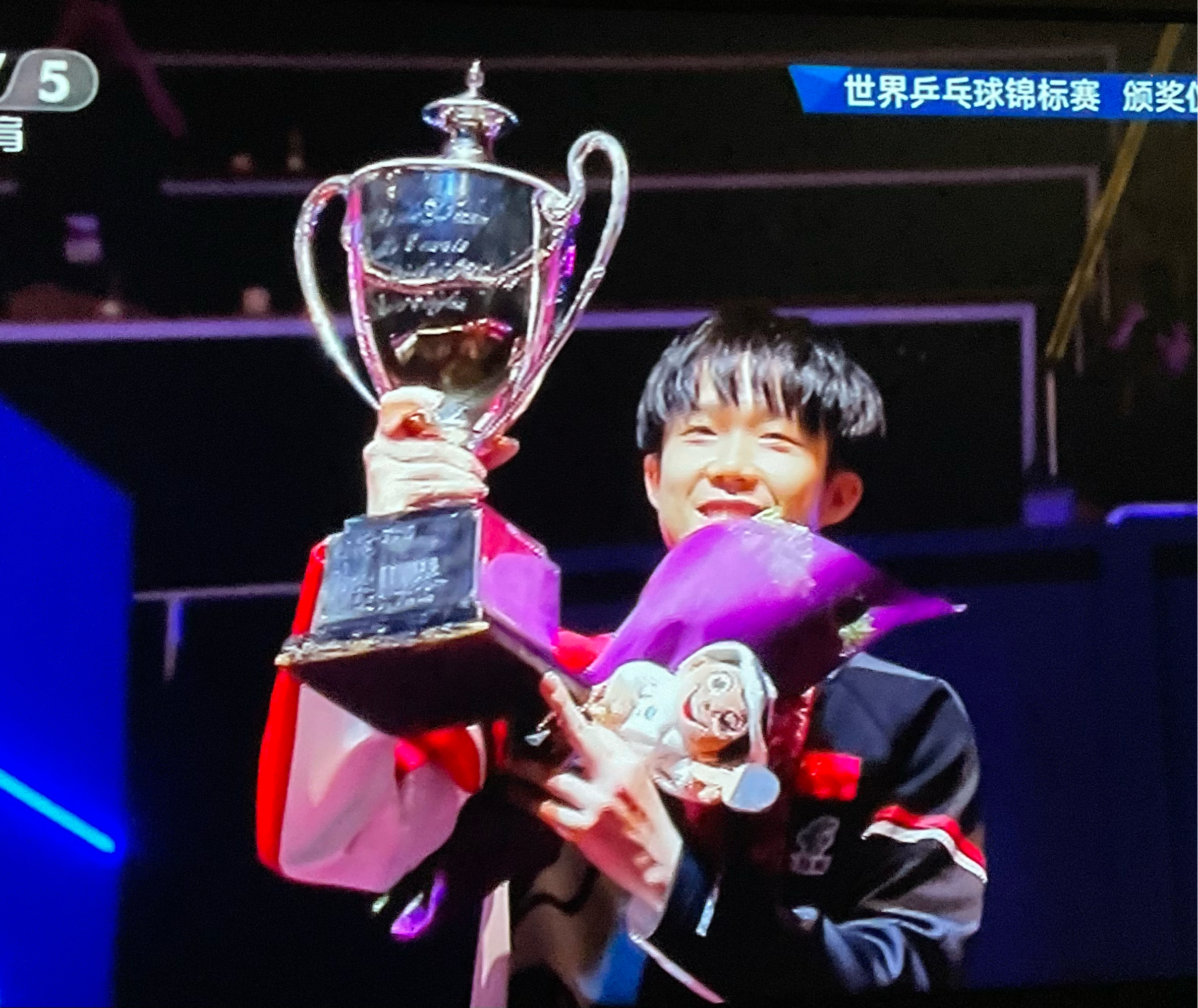 中国队横扫奥地利队，许昕带队取胜