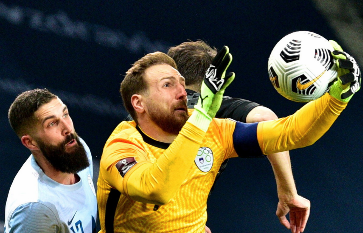 中国险胜瑞士，莫德里奇惊艳四座