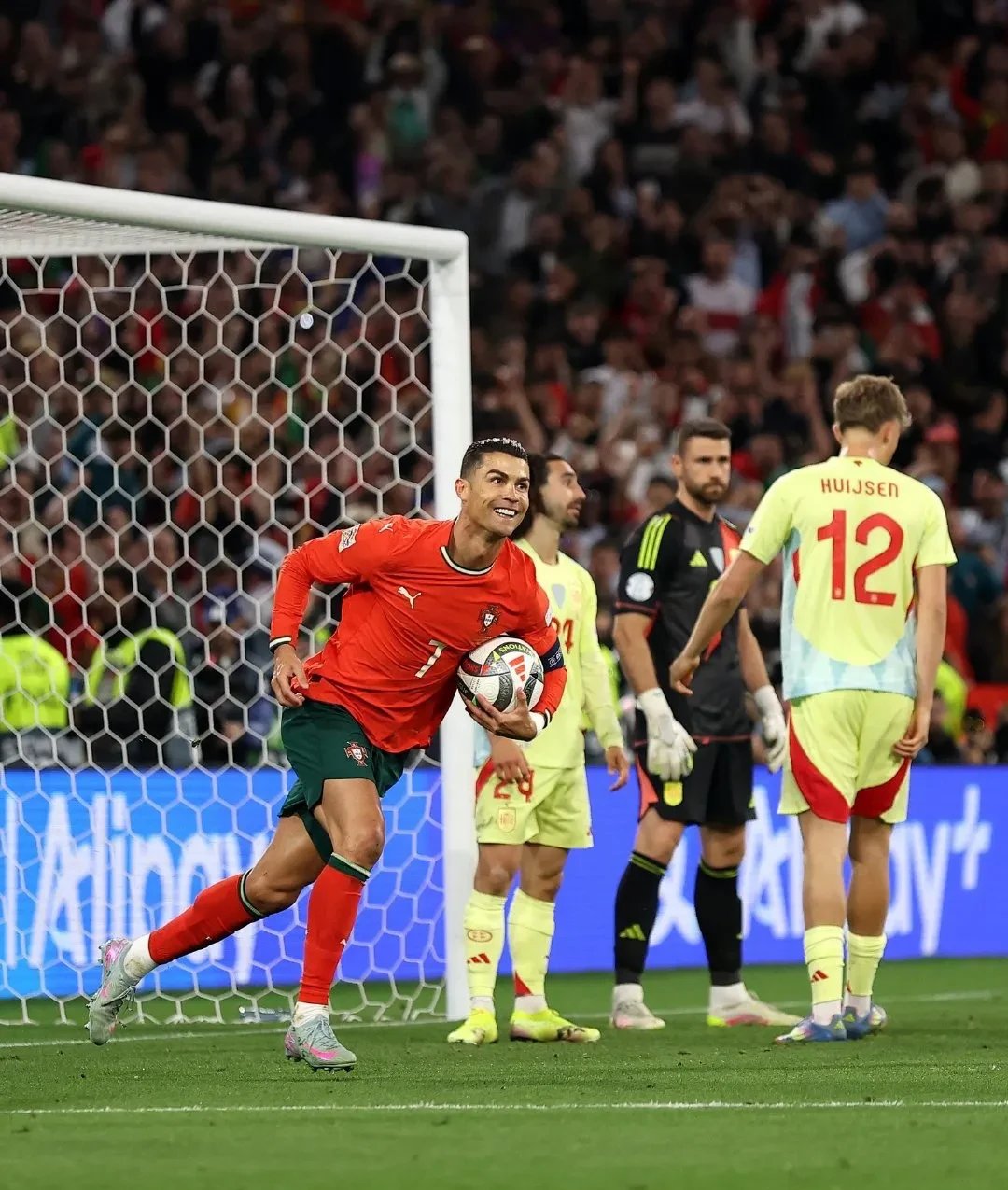 葡萄牙队碾压奥地利队,梁靖崑状态火热 葡萄牙队碾压奥地利队,梁靖崑状态火热