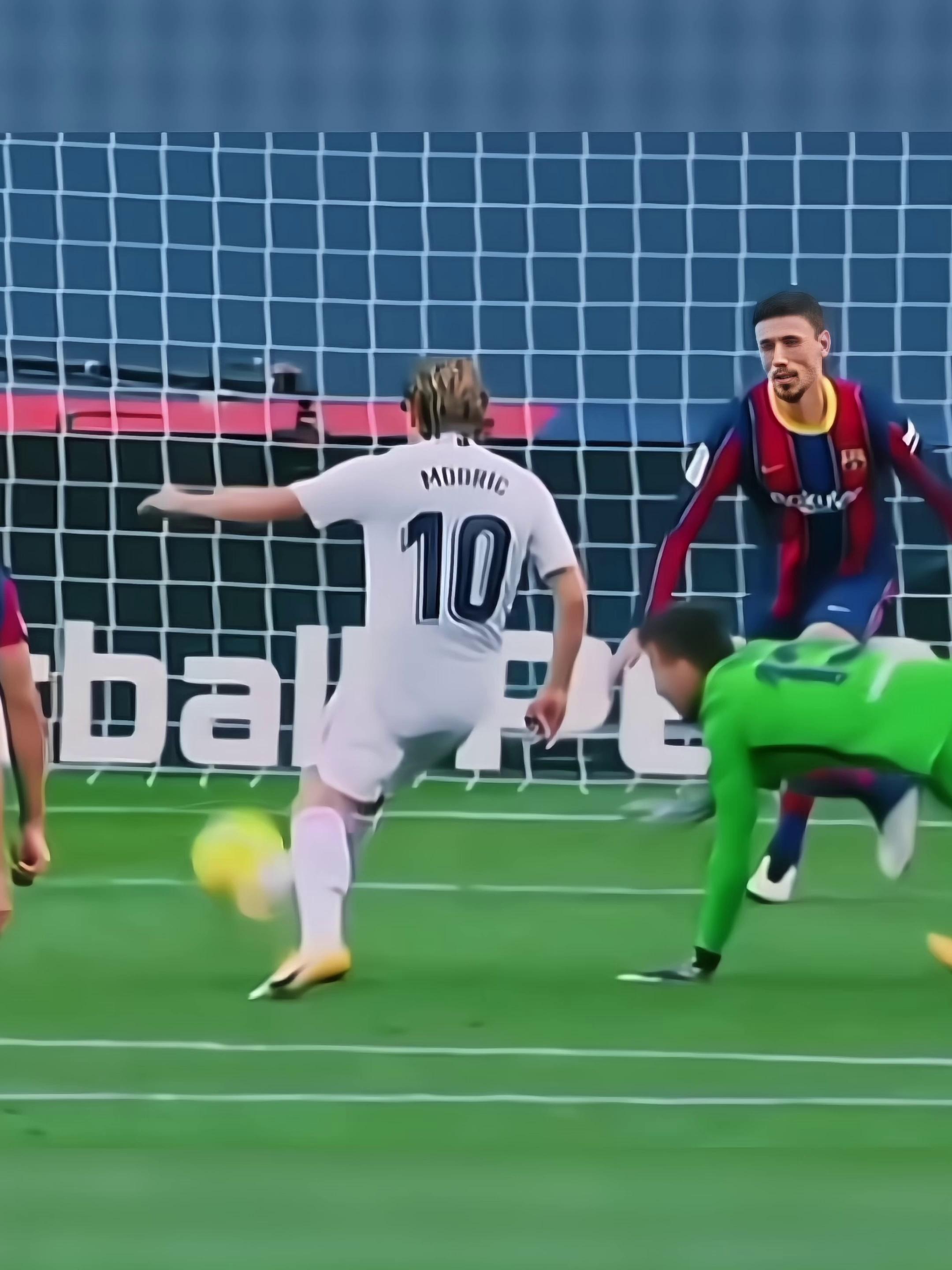 罗马险胜中国，莫德里奇高光表现