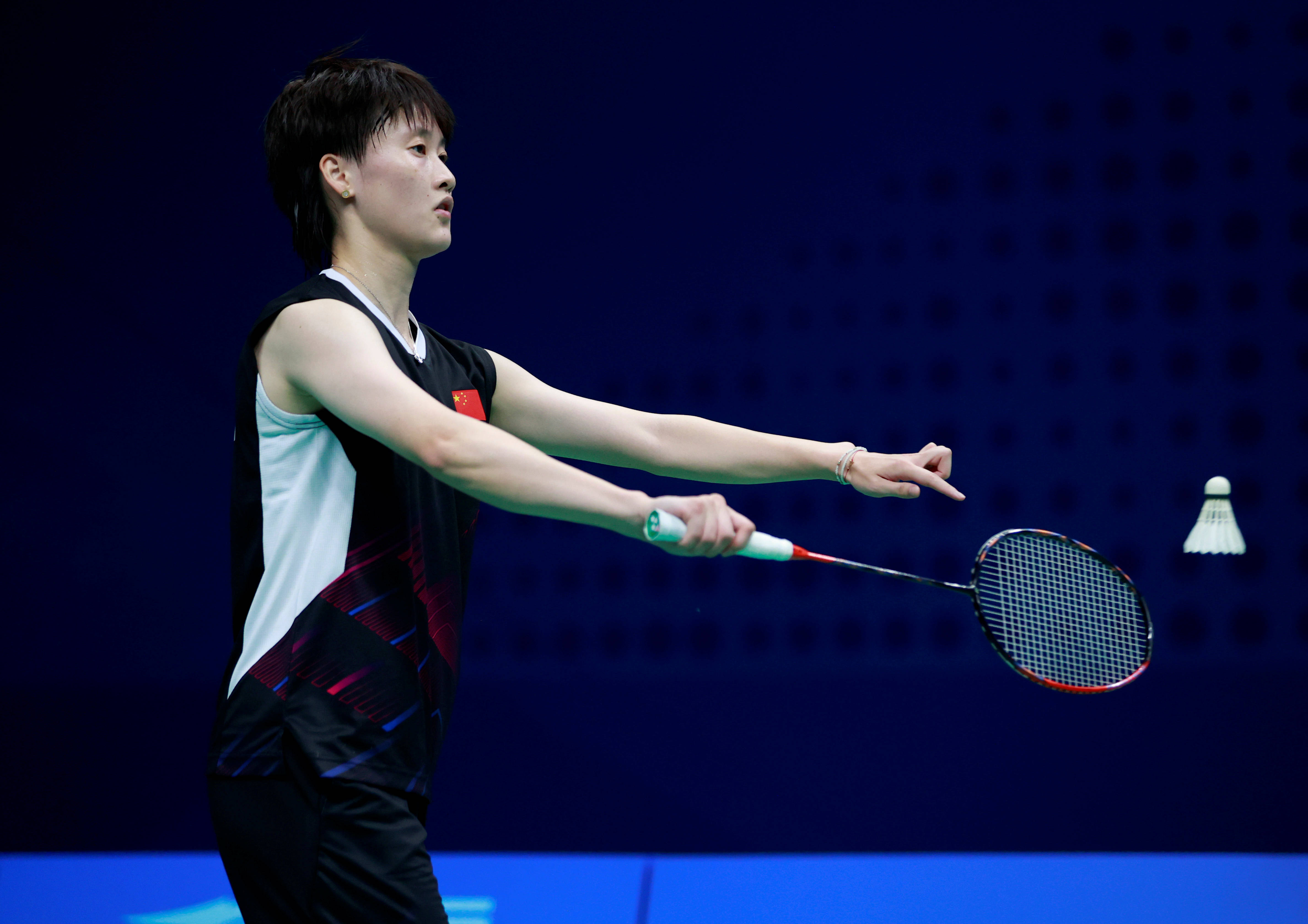 中国队完胜日本队，陈雨菲扛起全队