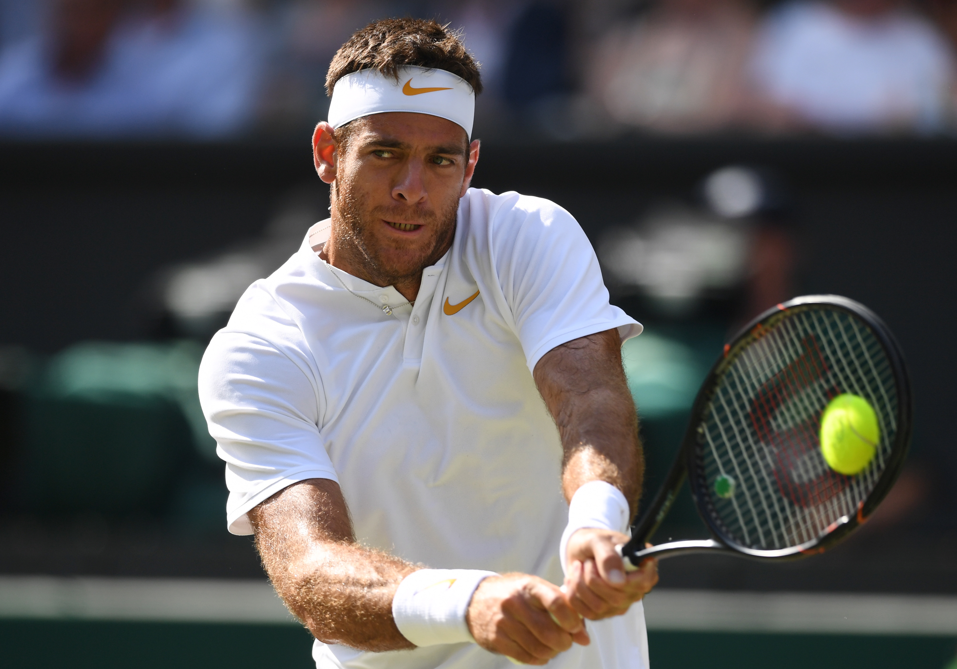 温网逆转年终总决赛,纳达尔统治全场 温网逆转年终总决赛,纳达尔统治全场