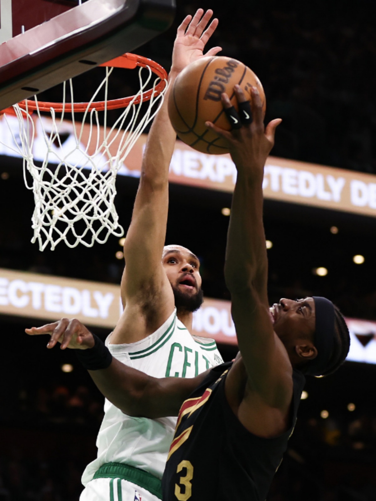 篮网绝杀勇士,塔图姆高光表现 篮网绝杀勇士,塔图姆高光表现