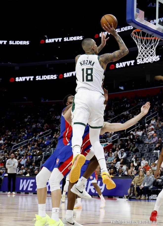 雄鹿碾压凯尔特人,字母哥高光表现 雄鹿碾压凯尔特人,字母哥高光表现