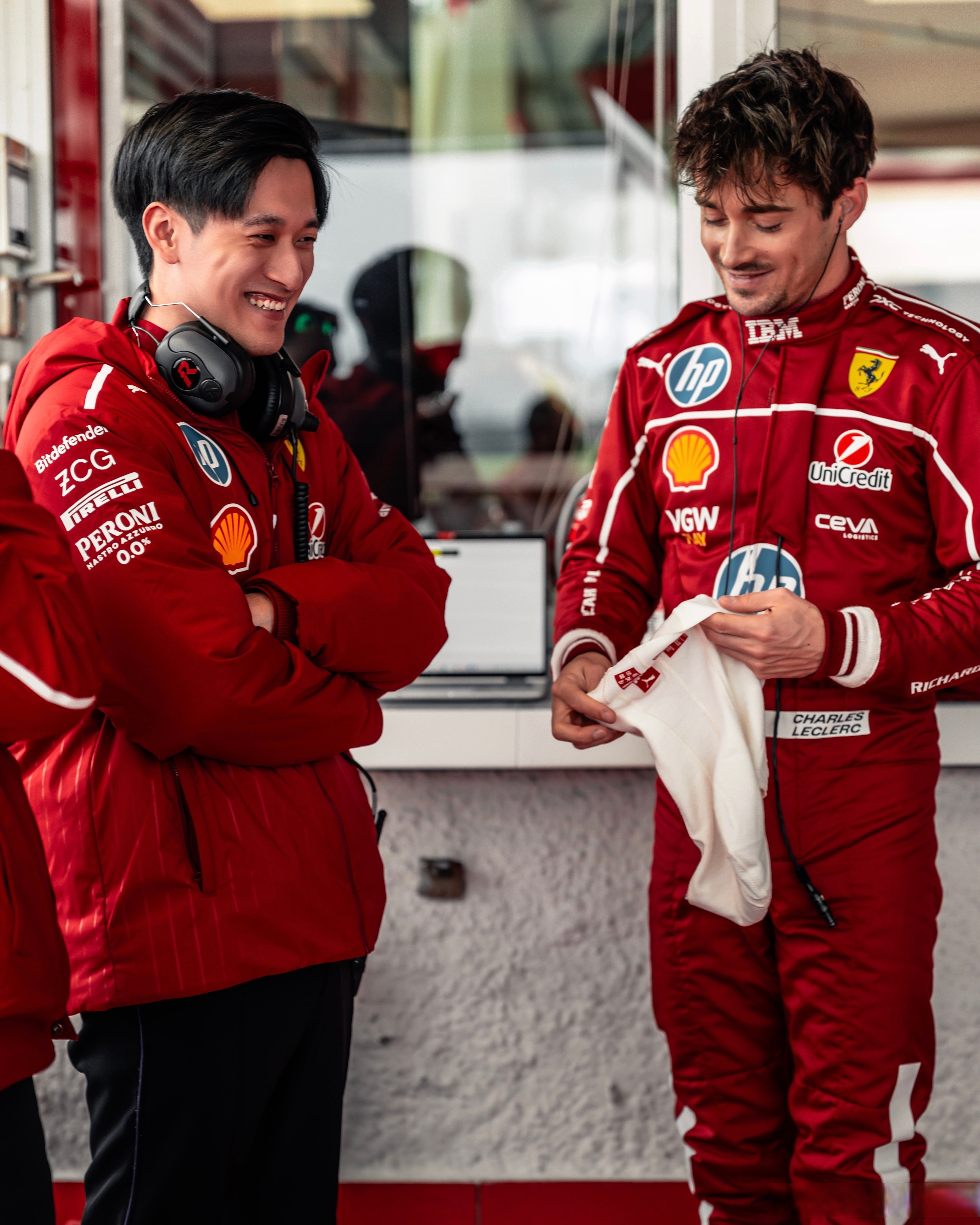 索伯车队翻盘哈斯车队,周冠宇扛起全队 索伯车队翻盘哈斯车队,周冠宇扛起全队