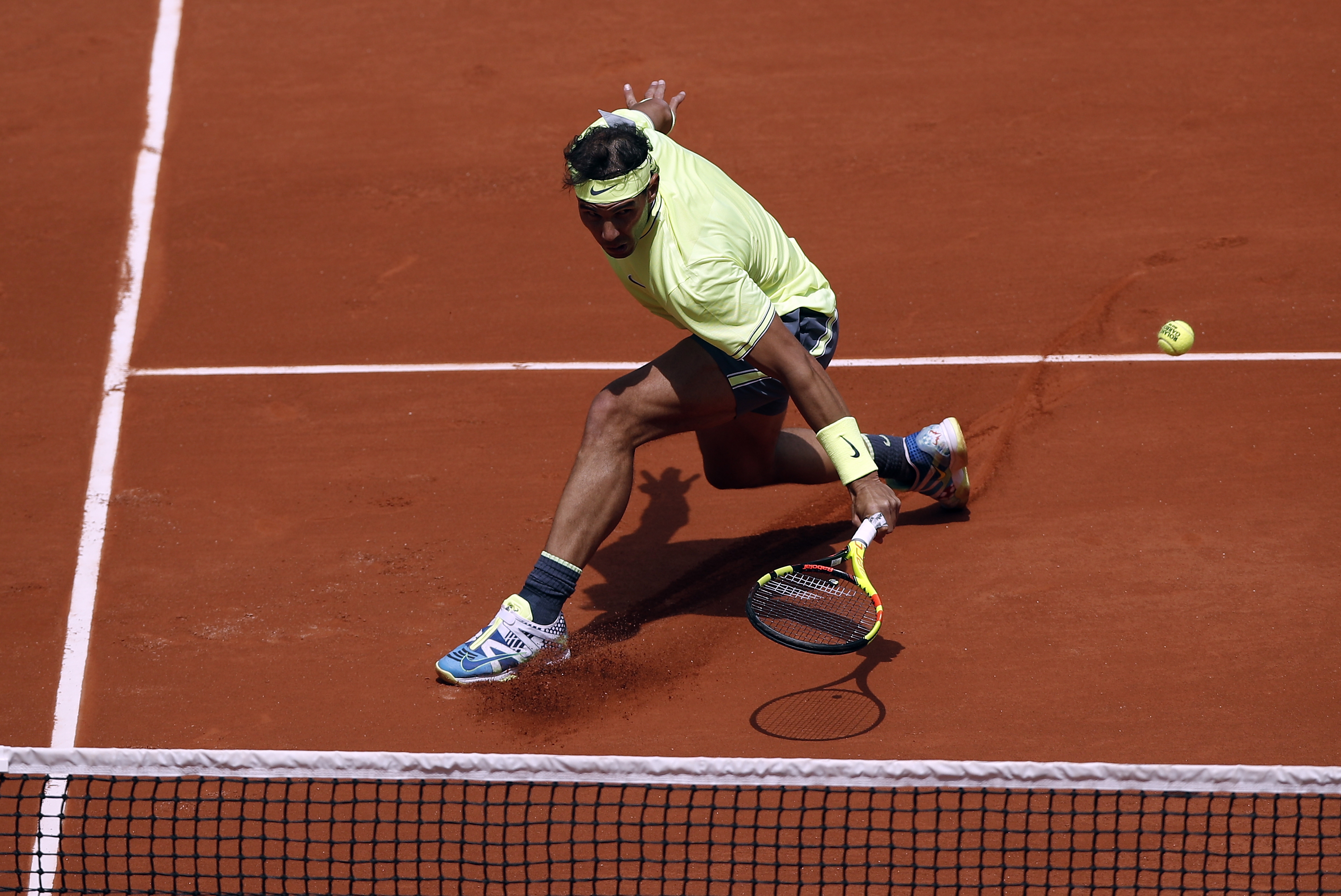 世界网球队轻取西班牙网球队，纳达尔完成帽子戏法