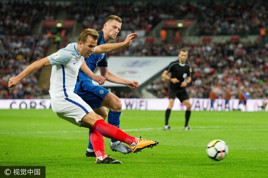 泰国羽毛球队力克英格兰羽毛球队，马琳完成帽子戏法