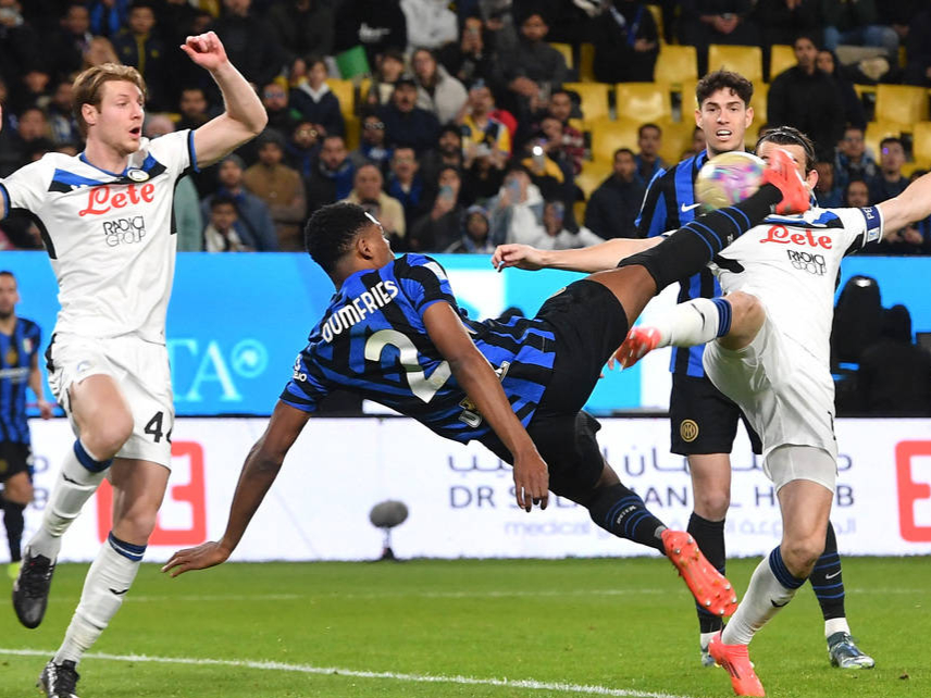 多特球队积极备战意甲联赛,力争一鸣惊人 多特球队积极备战意甲联赛,力争一鸣惊人