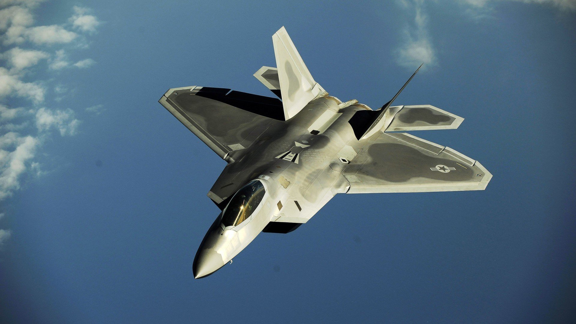 铁翼横空,福克斯防守艺术如何让老鹰之翼折断火箭升空